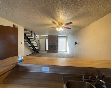 7630 S Youngs Boulevard - Photo Thumbnail 6