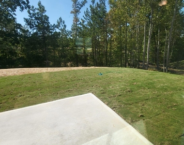 126 Creekhaven Drive - Photo Thumbnail 13