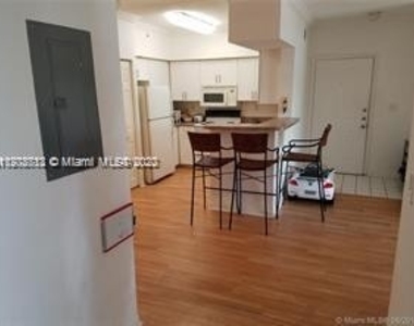 100 Sw 117th Ter - Photo Thumbnail 1