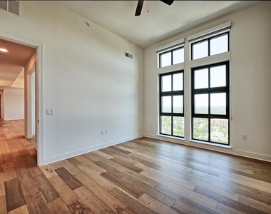 4251 Irving Avenue - Photo Thumbnail 22