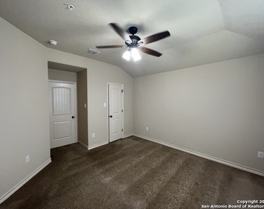 6531 Marcel Way - Photo Thumbnail 14