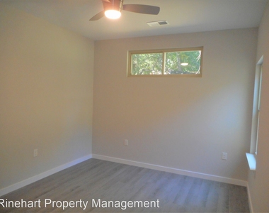 2317 Kennesaw Dr - Photo Thumbnail 9