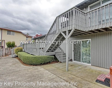 2336 Sw Hartley Avenue - Photo Thumbnail 7