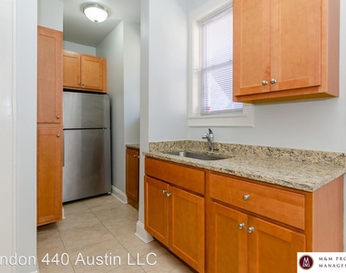 440-448 N Austin Avenue - Photo Thumbnail 6