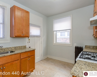 440-448 N Austin Avenue - Photo Thumbnail 5