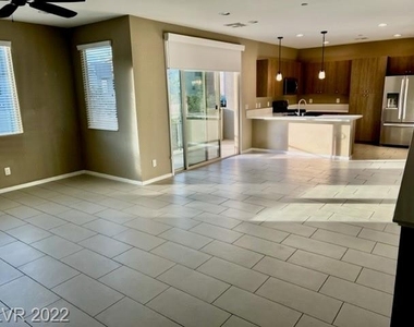 11256 Rainbow Peak Avenue - Photo Thumbnail 32