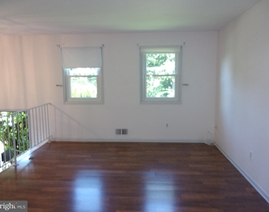 2331 Highland Avenue - Photo Thumbnail 5