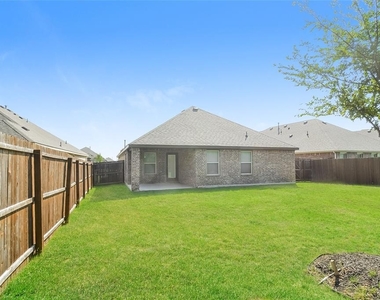 3301 Rio Grande Road - Photo Thumbnail 13