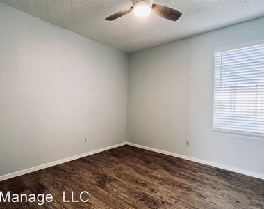 8813 Pineridge Dr. - Photo Thumbnail 6