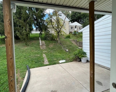 6764 Huntingdon St - Photo Thumbnail 11