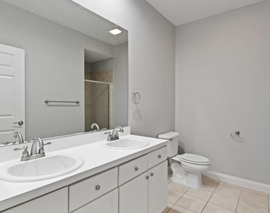 2245 Riverside Drive #212 - Photo Thumbnail 36