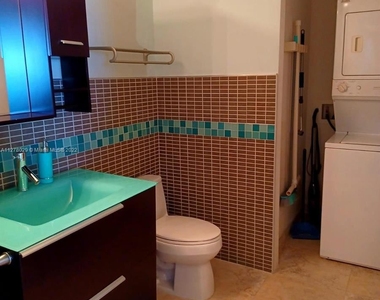 16699 Collins Ave Apt 1605 - Photo Thumbnail 9