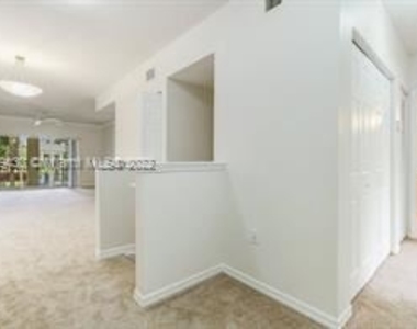 2474 Centergate Dr - Photo Thumbnail 13