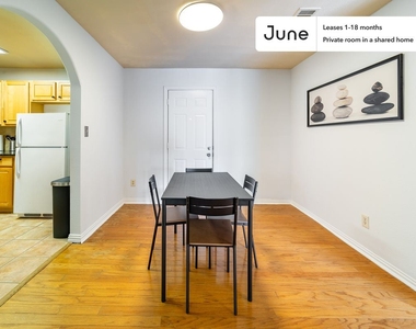 2600 E 17th Street, Austin, Tx, 78702 - Photo Thumbnail 14