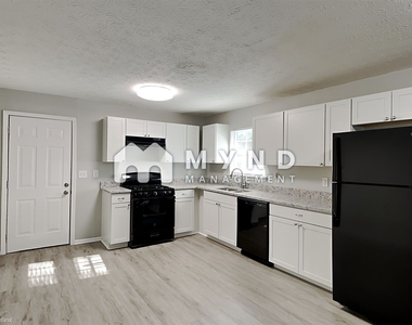 8349 Meridian Dr - Photo Thumbnail 5