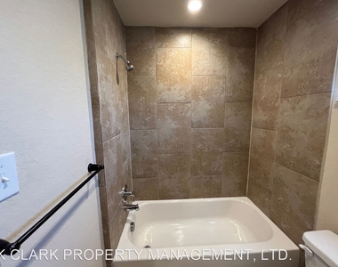 6874 Lakeview Dr #101 - Photo Thumbnail 30