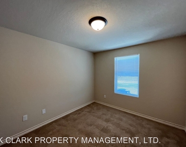 6874 Lakeview Dr #101 - Photo Thumbnail 24