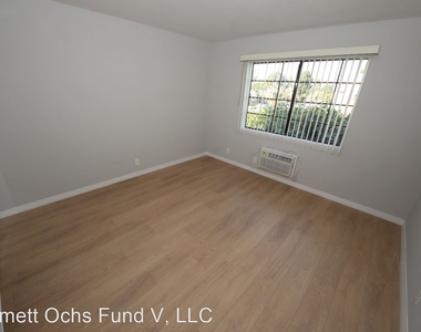 1140 Venice Blvd - Photo Thumbnail 6