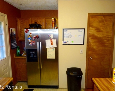 9734 W Cornell Place - Photo Thumbnail 2