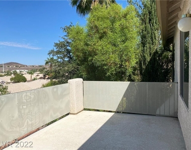 1236 Sonatina Drive - Photo Thumbnail 38