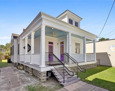 8630 Oak Street - Photo Thumbnail 1