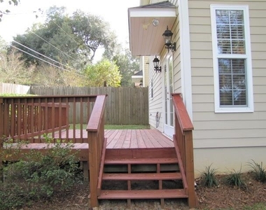 1571 Garden Park - Photo Thumbnail 9