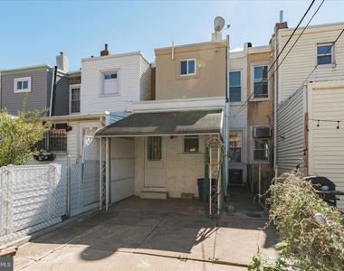 3220 E Thompson Street - Photo Thumbnail 14