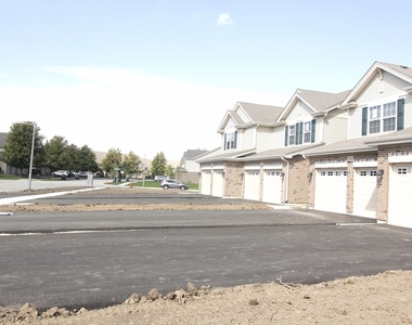 2064 Canyon Creek Court - Photo Thumbnail 9