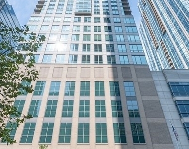 2 E Erie Street - Photo Thumbnail 0