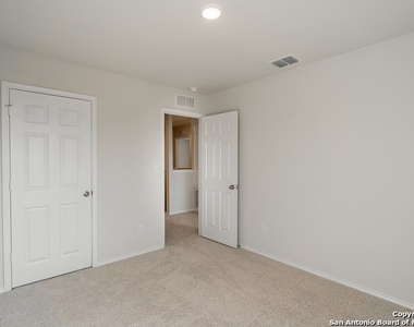 7337 Yucca Pl - Photo Thumbnail 17