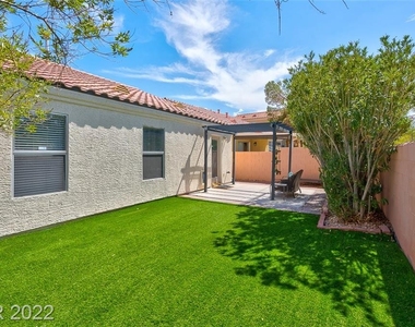 1801 Morado Hills Lane - Photo Thumbnail 9