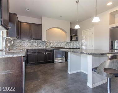 9671 Stoney Mesa Court - Photo Thumbnail 8