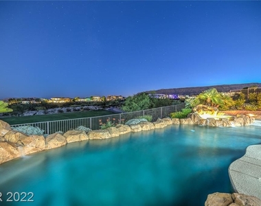 35 Panorama Crest Avenue - Photo Thumbnail 1