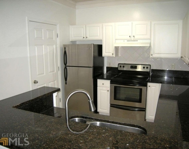 2211 Westchester Ridge Ne - Photo Thumbnail 5