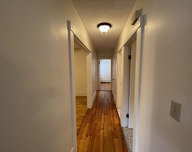 164 Brown Street - Photo Thumbnail 3