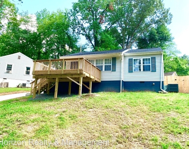 714 Woodlawn Dr - Photo Thumbnail 0