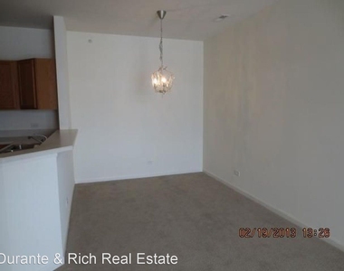 2275 Aurora Drive #25 - Photo Thumbnail 3