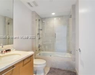 17001 Collins Ave Apt 4101 - Photo Thumbnail 8