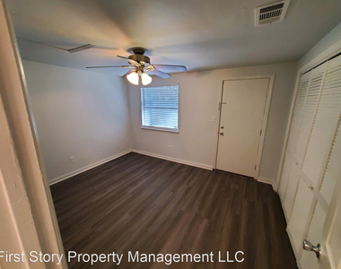 2336 Sandpiper Street - Photo Thumbnail 4