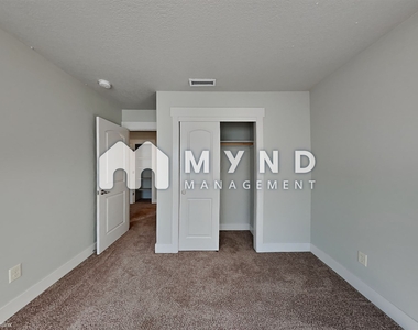 4108 Ne 35th Ave - Photo Thumbnail 13