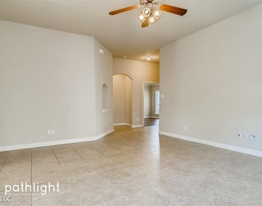 3412 Mendips Ln - Photo Thumbnail 2