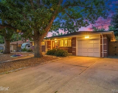 6157r Flower Street - Photo Thumbnail 27