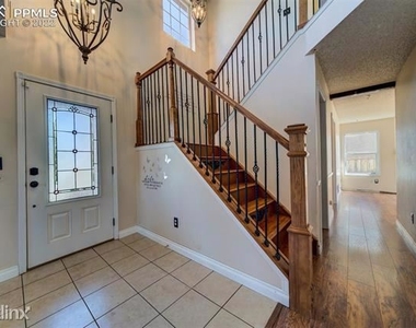 6660 R Fountain Ridge Circle - Photo Thumbnail 8