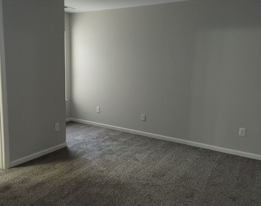 2630 Vega Court - Photo Thumbnail 5