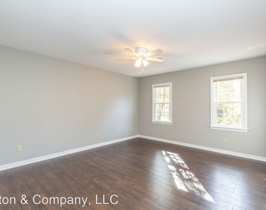 7506 Northford Lane - Photo Thumbnail 23