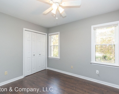 7506 Northford Lane - Photo Thumbnail 30