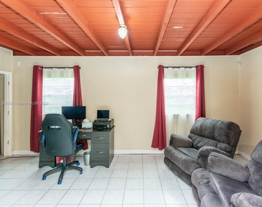 7312 Nw 58th Ct - Photo Thumbnail 21