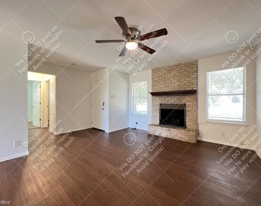 4807 Copperbend Blvd - Photo Thumbnail 1