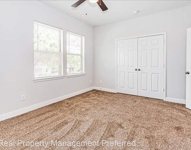 8321 E Tidwell - Photo Thumbnail 19