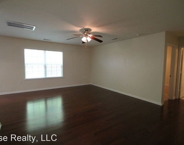 2257 Reid Pointe Drive - Photo Thumbnail 6